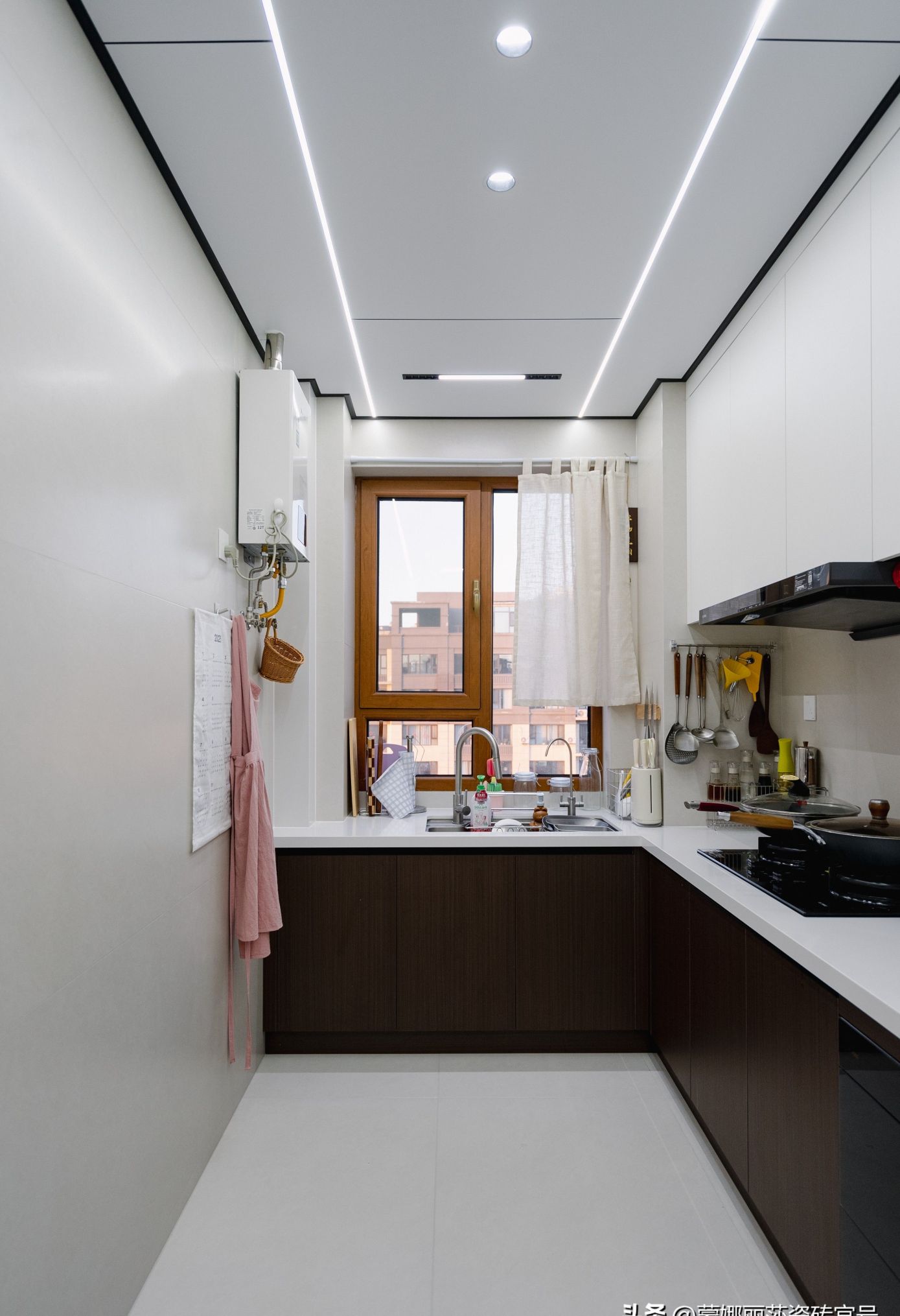 155㎡中古小家的浪漫日常，客餐厅一体真的很显大 - 家居知识