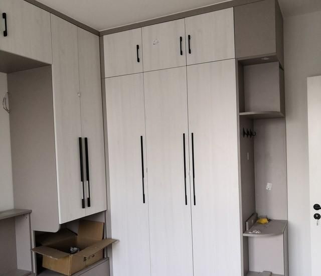 定制衣柜多少钱一平方？3 种计价 + 避坑，新手不花冤枉钱 - 家居知识