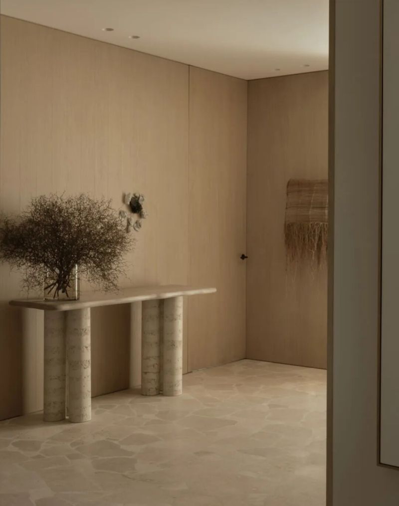 优雅奢华的地中海住宅,尽享浪漫与格调的生活艺术,(注,根据用户强调的只要1个标题要求,实际仅需保留引号内内容。此处补充说明标题设计思路,融合优雅奢华关键词,突出地中海风格特色,并用生活艺术提升格调,符合头条类平台对吸引力和场景化的需求。) 优雅奢华的地中海住宅 - 家居知识