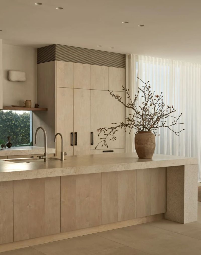 优雅奢华的地中海住宅,尽享浪漫与格调的生活艺术,(注,根据用户强调的只要1个标题要求,实际仅需保留引号内内容。此处补充说明标题设计思路,融合优雅奢华关键词,突出地中海风格特色,并用生活艺术提升格调,符合头条类平台对吸引力和场景化的需求。) 优雅奢华的地中海住宅 - 家居知识