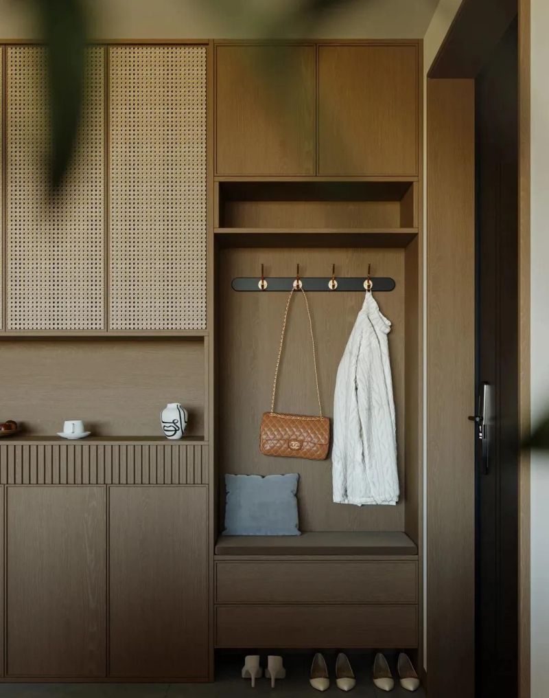 新中式风潮崛起,未入门先显高级格调 果然新中式才是顶流!还没进门就把我高级了 - 家居知识