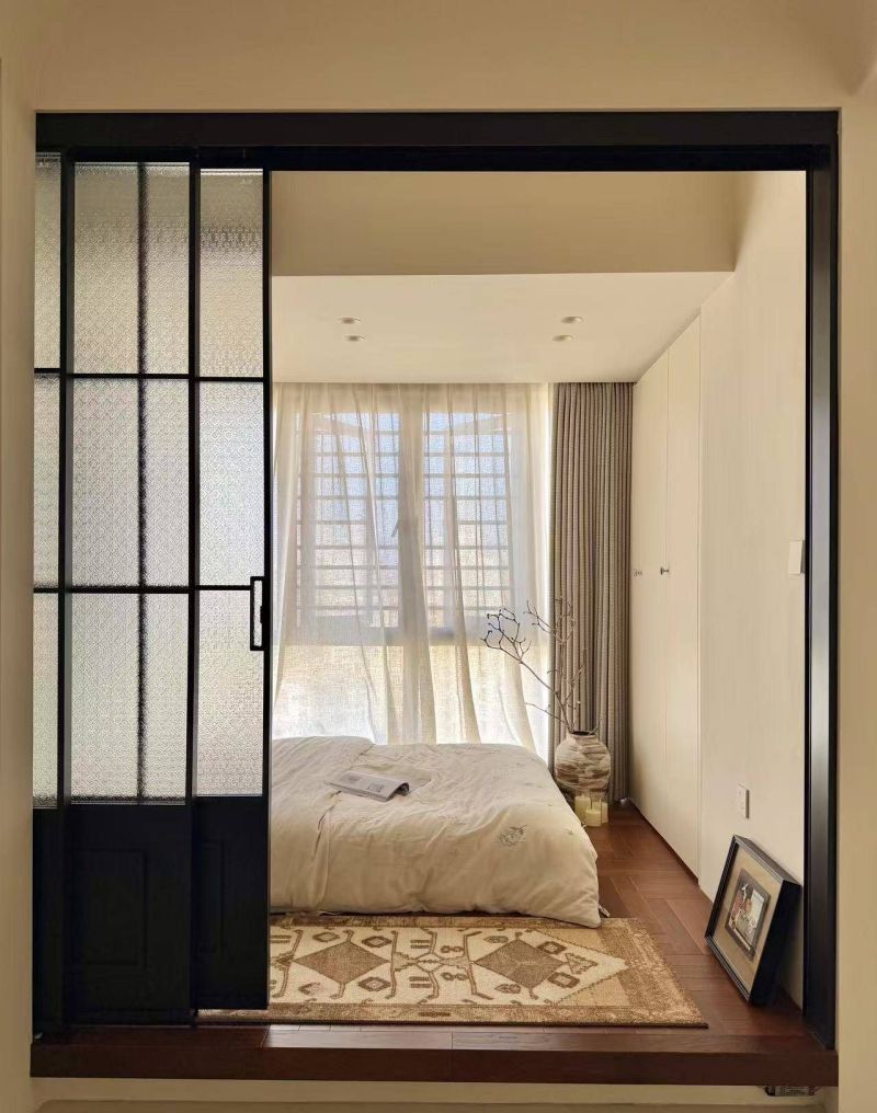 治愈系居家范本,轻法式+侘寂风住宅设计深度拆解 . 治愈系居家范本:轻法式+侘寂风住宅设计深度拆解 - 家居知识