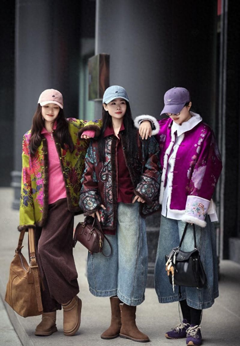 国潮新玩法，新中式混搭街头的浪漫碰撞