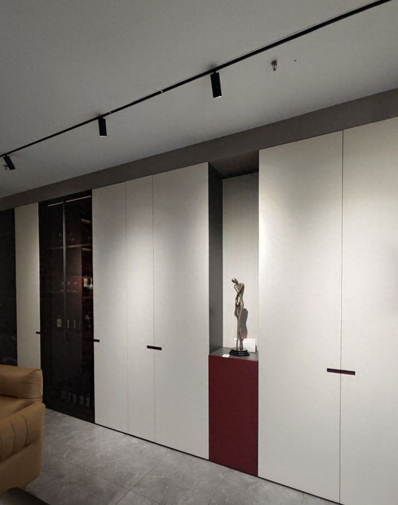 衣柜定制厂家哪家强？按需定制避坑指南