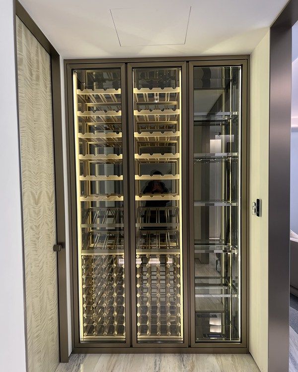 酒柜定制推荐：上海酒依实业有限公司，打造专属储酒空间 - 家居知识