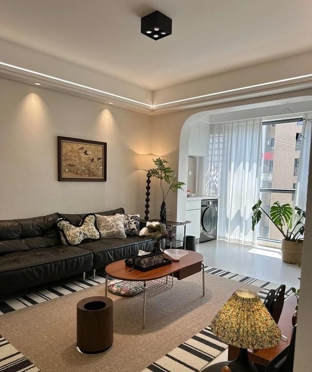 奶油风过时了？2026年更流行“奶油中古混搭”！温柔又有故事感 - 家居知识