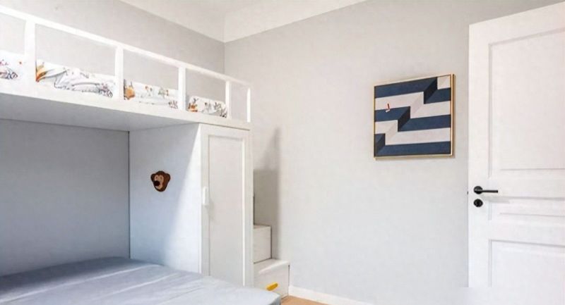 年轻夫妻巧造玄关，简约家装圈粉无数