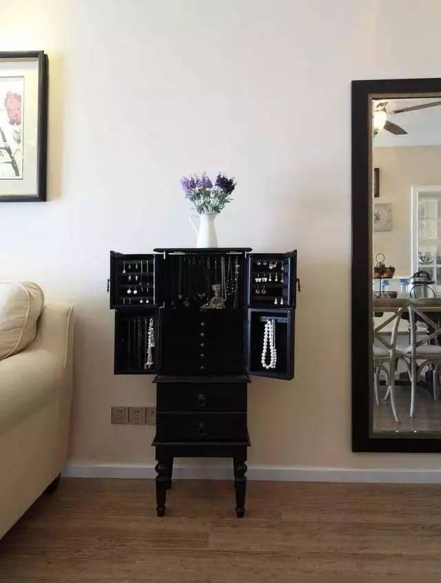 76平美式风小户型设计,卡座餐厅+收纳电视墙打造实用空间 76平美式风小户型设计,卡座餐厅加收纳款电视墙太实用 - 家居知识