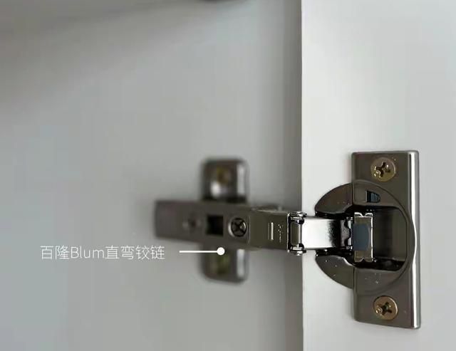 全屋定制柜子避坑指南,盯死这10个细节让商家不敢糊弄你! 全屋定制柜子怕踩坑?只有盯死这10个细节,商家才不敢糊弄你! - 家居知识