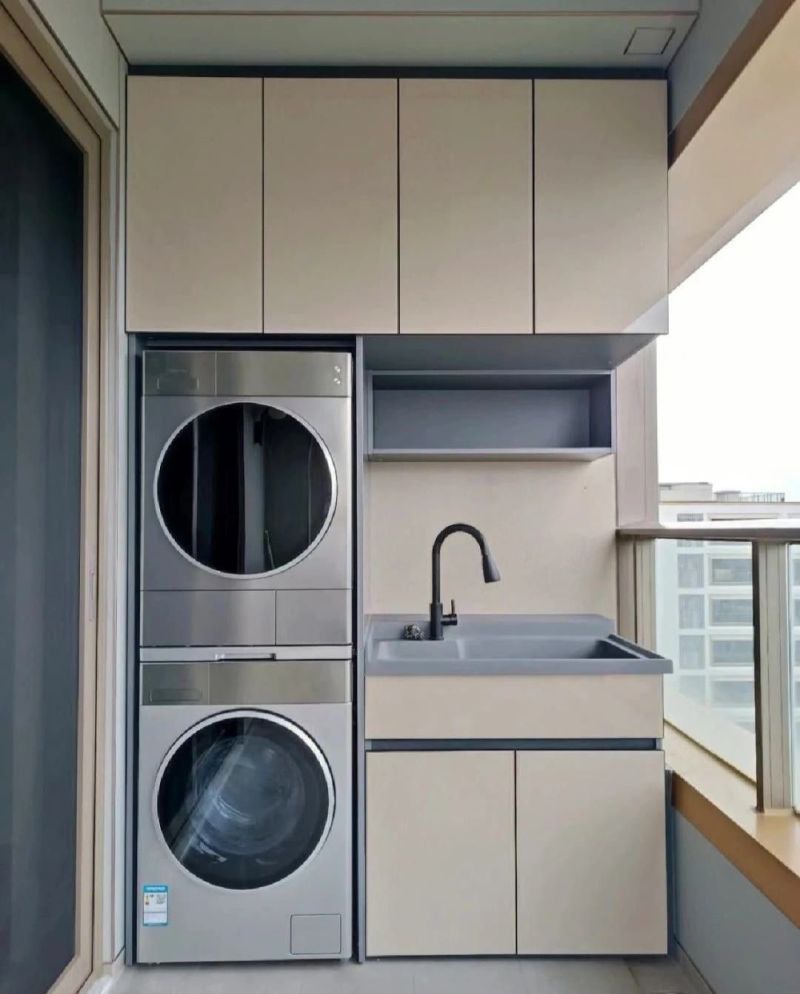 全屋定制阳台柜设计,空间利用与美观兼具的解决方案 全屋定制阳台柜设计 - 家居知识