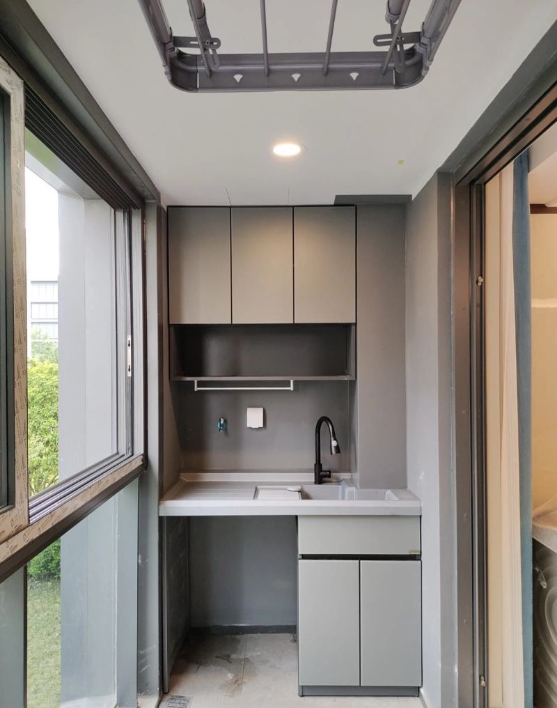 全屋定制阳台柜设计,空间利用与美观兼具的解决方案 全屋定制阳台柜设计 - 家居知识