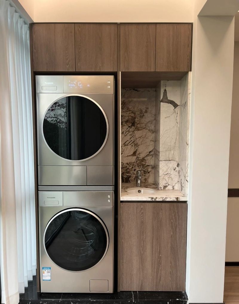 全屋定制阳台柜设计,空间利用与美观兼具的解决方案 全屋定制阳台柜设计 - 家居知识