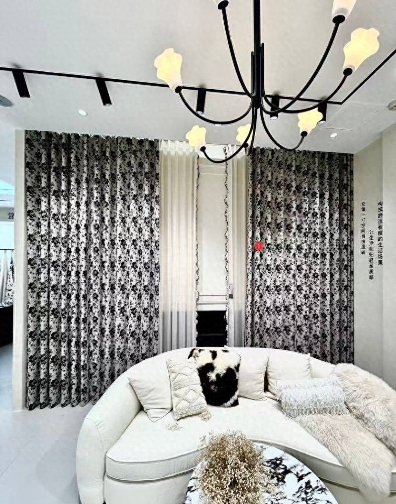 轻奢美学风，卡莱米路软装匠心打造家居高阶质感