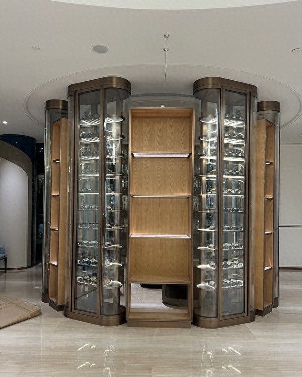 酒柜定制服务大揭秘,专业公司推荐指南 酒柜定制服务大揭秘:有名的专业公司推荐 - 家居知识