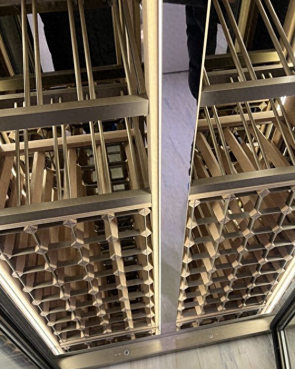 上海酒依实业，专业酒柜定制品牌推荐