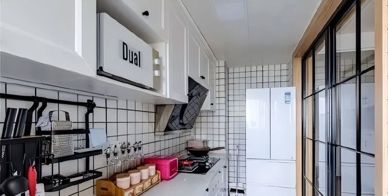 51岁上海婆婆独居58㎡日式极简叠箱房,高级感拉满 上海51岁婆婆,独居58㎡叠箱房,浓浓的日式极简风,那叫一个高级 - 家居知识