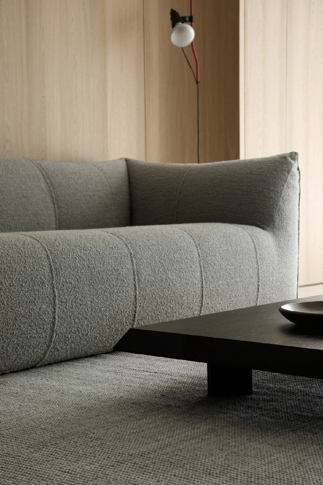 原木风婚房设计，自然木色与松弛布局的温柔美学