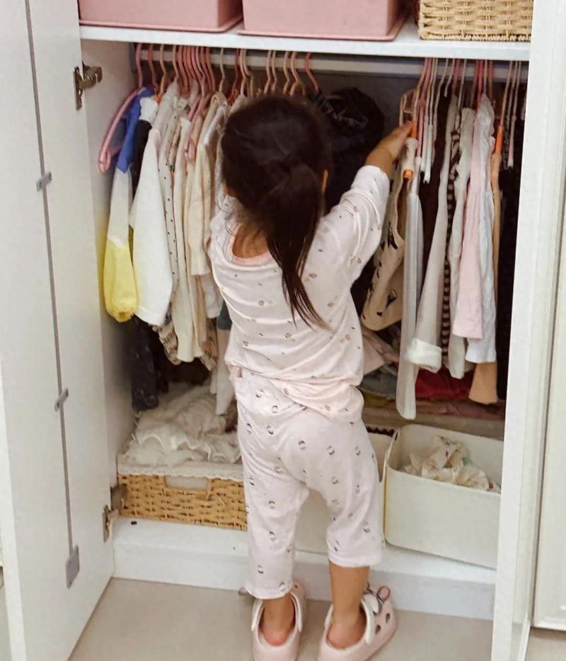 年轻人的‘薄柜设计’惊艳小户型，巧妙解决空间难题