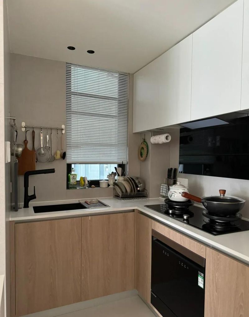 被年轻人的“薄柜设计”惊呆了，换个思路，解决小户型痛点 - 家居知识