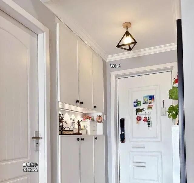 这是我见过最极简的家，全屋布置得干净又温馨。没有一丝俗气！ - 家居知识