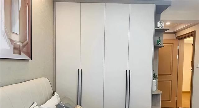 朋友定制衣柜时，没注意商家这3招套路，被坑惨了 - 家居知识