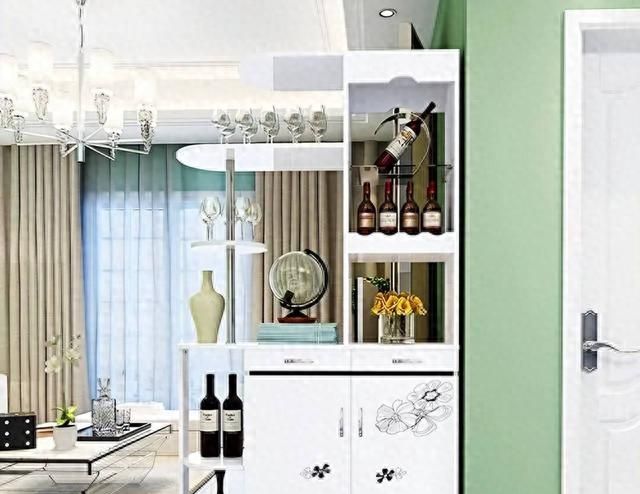 越来越多人家里不装传统鞋柜了，现在流行这样设计，既实用又美观