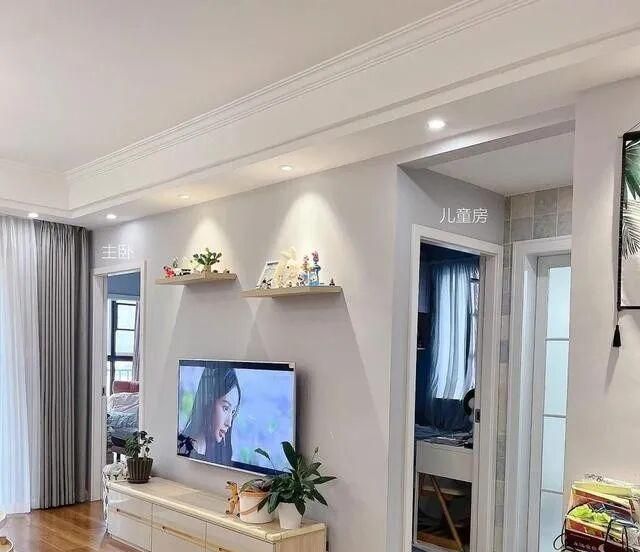 极简之家,全屋干净温馨,不染一丝俗气 这是我见过最极简的家,全屋布置得干净又温馨,没有一丝俗气! - 家居知识