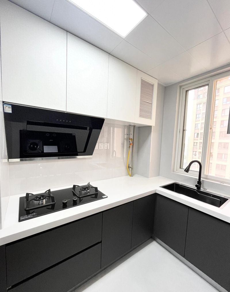 衣柜定制制造厂哪家性价比更高？