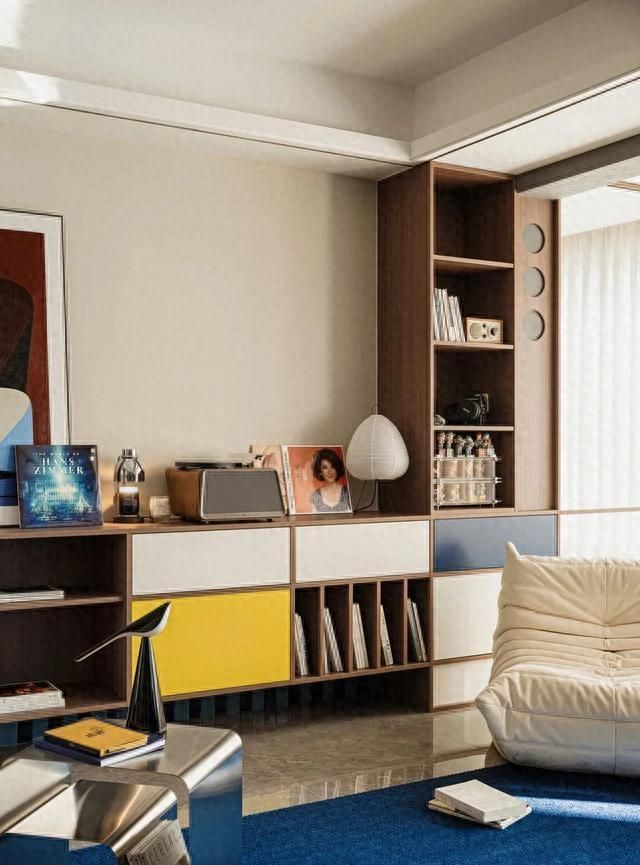 设计师巧融复古、包豪斯与孟菲斯风格打造惊艳改造空间