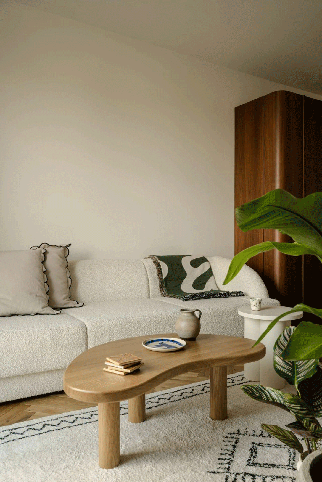 56㎡老破小逆袭复古法式风，优雅改造惊艳全网！