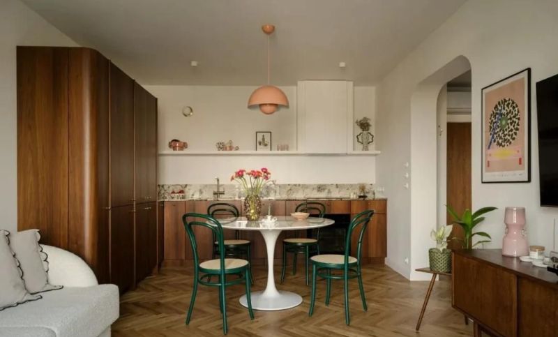 56㎡老破小逆袭复古法式风,优雅改造惊艳全网! 复古优雅法式风,谁敢信她家之前是56㎡老破小? - 家居知识