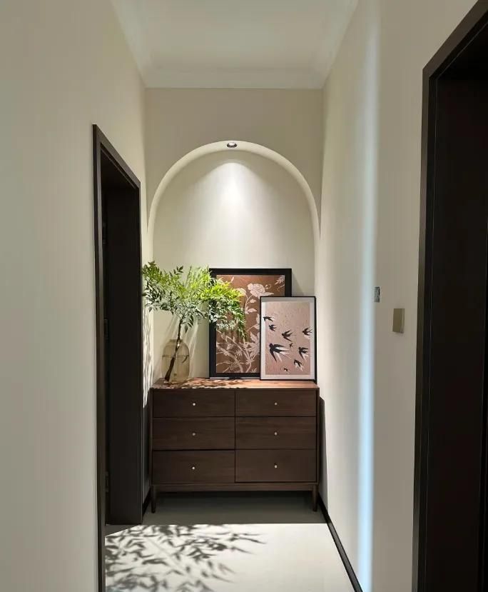 过道背景后悔没早这样装！4个方案，颜值实用我全都要！ - 家居知识