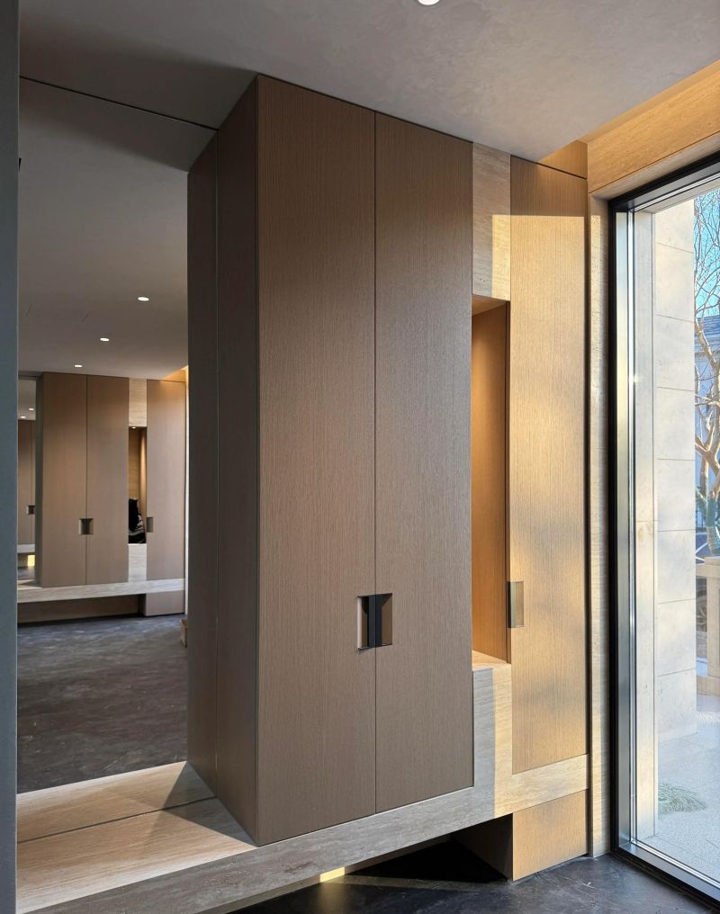 ✨上海顶楼复式｜把侘寂风的克制美学搬进家里✨ - 家居知识