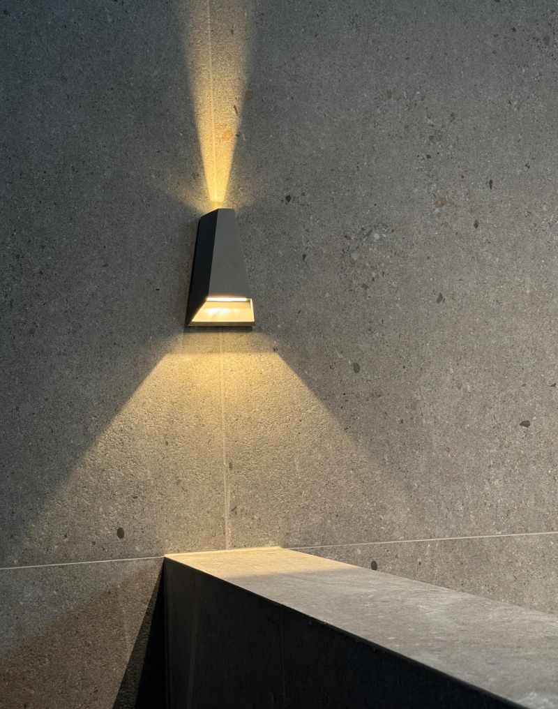 ✨上海顶楼复式｜把侘寂风的克制美学搬进家里✨ - 家居知识