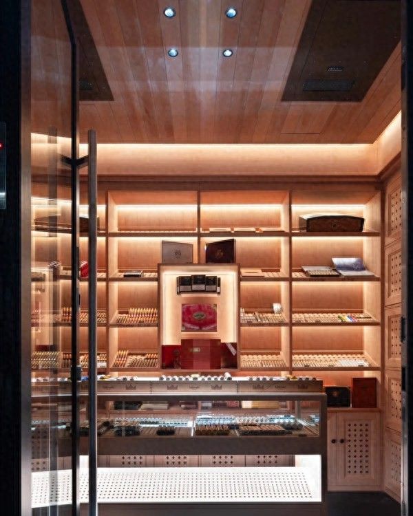 性价比高的酒柜定制公司,费用透明超划算 - 今日头条 性价比高的酒柜定制公司,费用透明超划算 - 家居知识