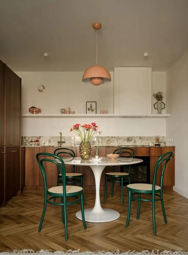 复古优雅法式风，谁敢信她家之前是56㎡老破小？ - 家居知识