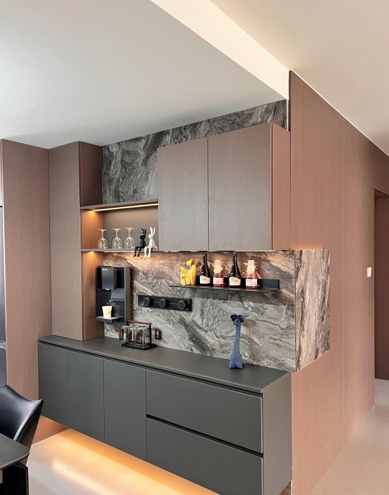 一眼就爱上的意式轻奢风小家🏠谁能拒绝这样的餐边柜啊！ - 今日头条