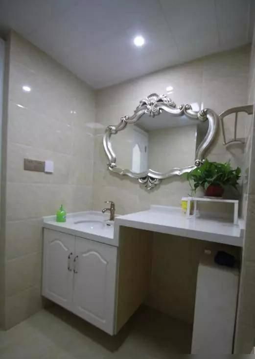 88平套房惊艳变身:创意入户鞋柜设计,美观又实用! - 今日头条 88平套房惊艳变身:创意入户鞋柜设计,美观又实用! - 家居知识