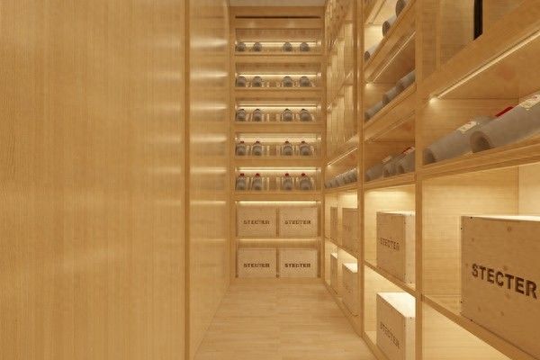 酒窖酒柜定制工厂哪家好？专业改造服务对比推荐