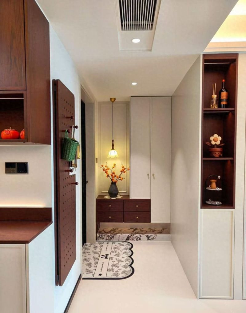 复古与现代的完美碰撞，中古风格空间设计解析