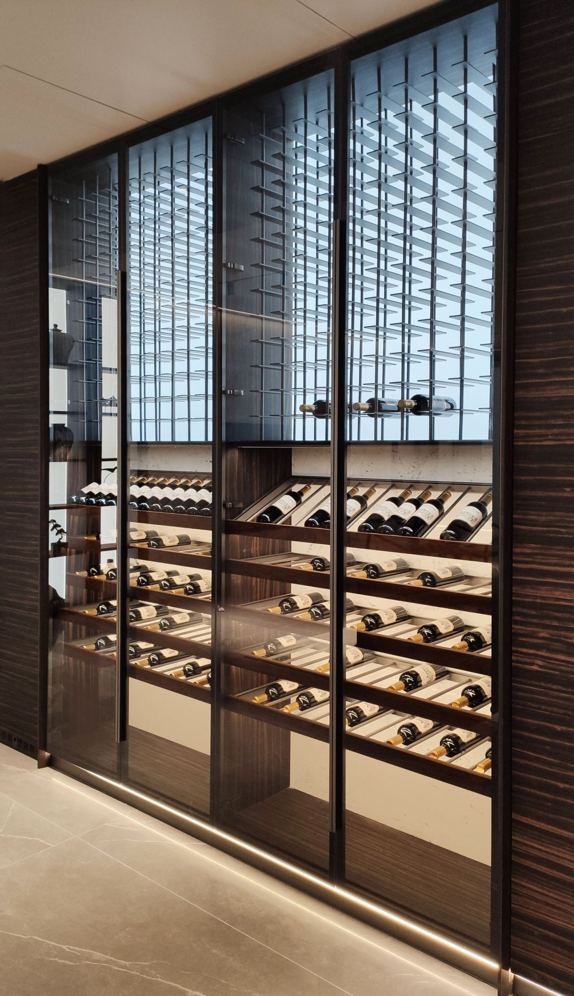 深聊实力不锈钢定制企业口碑,橱柜、酒柜、收口工艺评测 深聊有实力的不锈钢橱柜、酒柜、收口定制企业口碑如何 - 家居知识