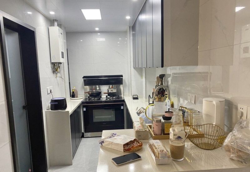 这是我见过最极简的装修，不做吊顶也不做电视墙，刷白墙也很好看 - 家居知识