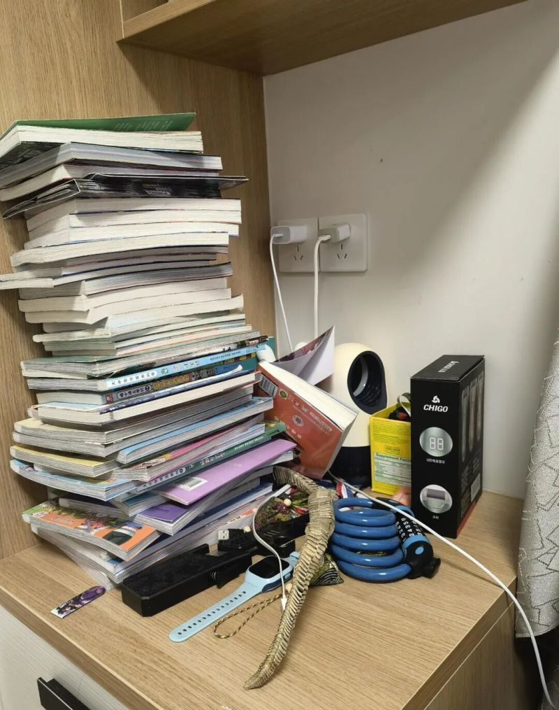 床头柜已逐渐退出中国家庭！看了年轻人这些新式做法，只想抄作业 - 家居知识