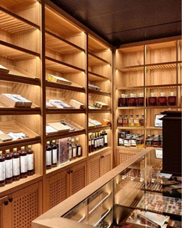 解读酒柜定制公司选购要点，知名品牌哪家比较靠谱？ - 家居知识