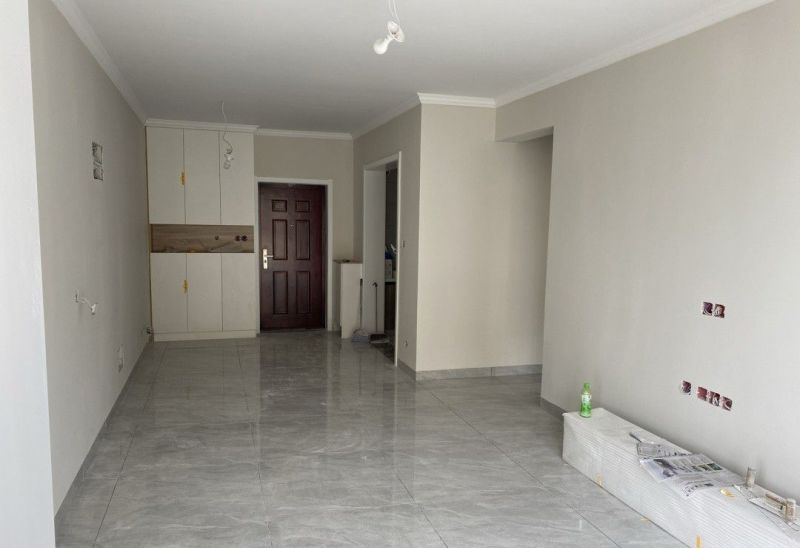 越来越流行装修不做吊顶，不做电视墙，看她家，全屋极简又耐看 - 家居知识