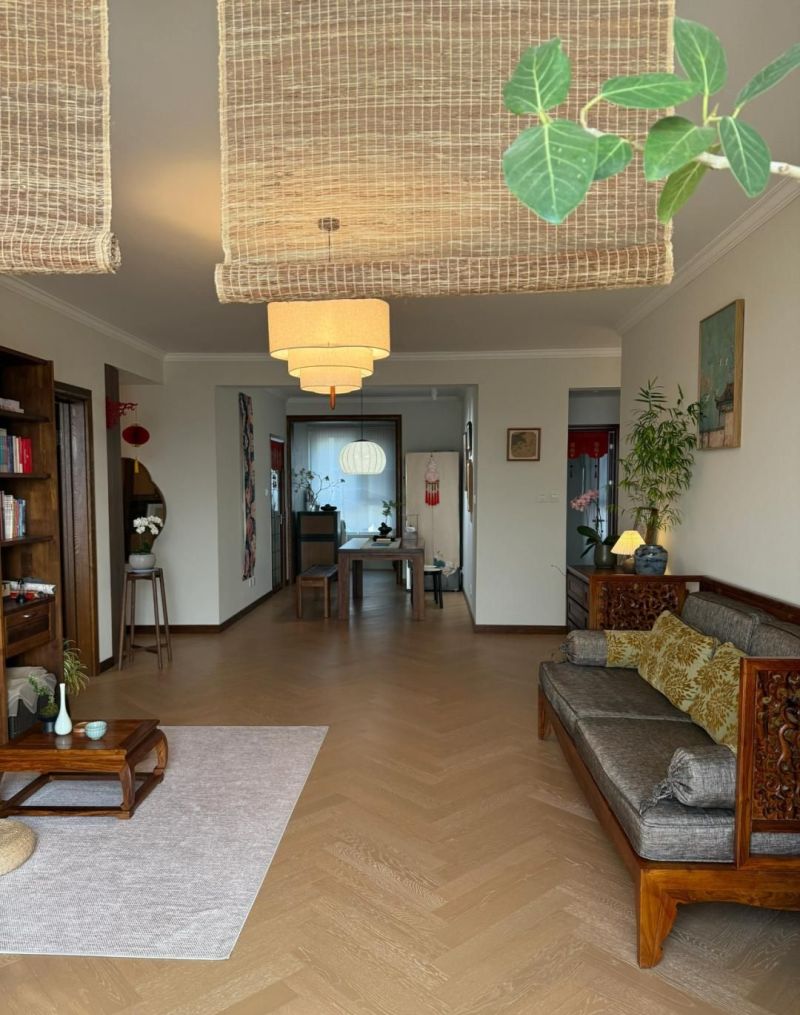 退休夫妻的精致新中式之家,纯正韵味令人惊艳 发现一对退休夫妻的家,那叫一个精致,给大家看看,纯正的新中式 - 家居知识