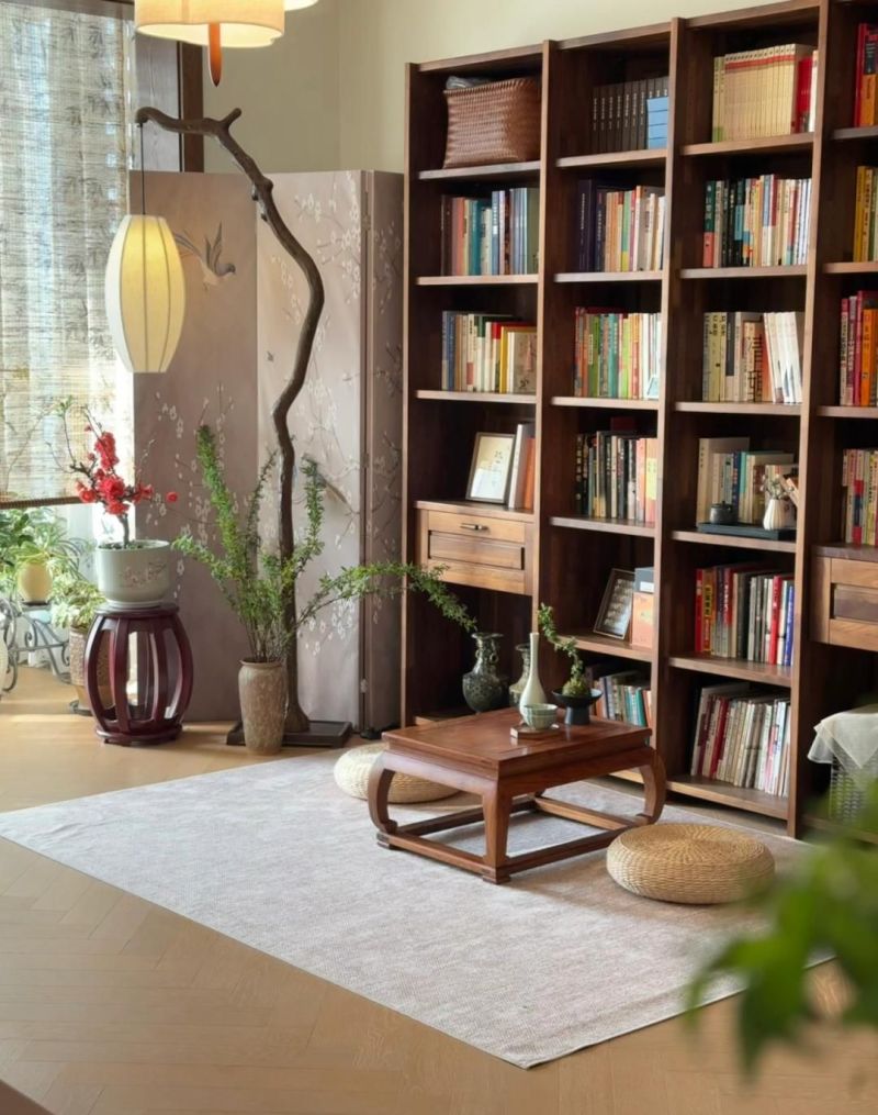 退休夫妻的精致新中式之家,纯正韵味令人惊艳 发现一对退休夫妻的家,那叫一个精致,给大家看看,纯正的新中式 - 家居知识