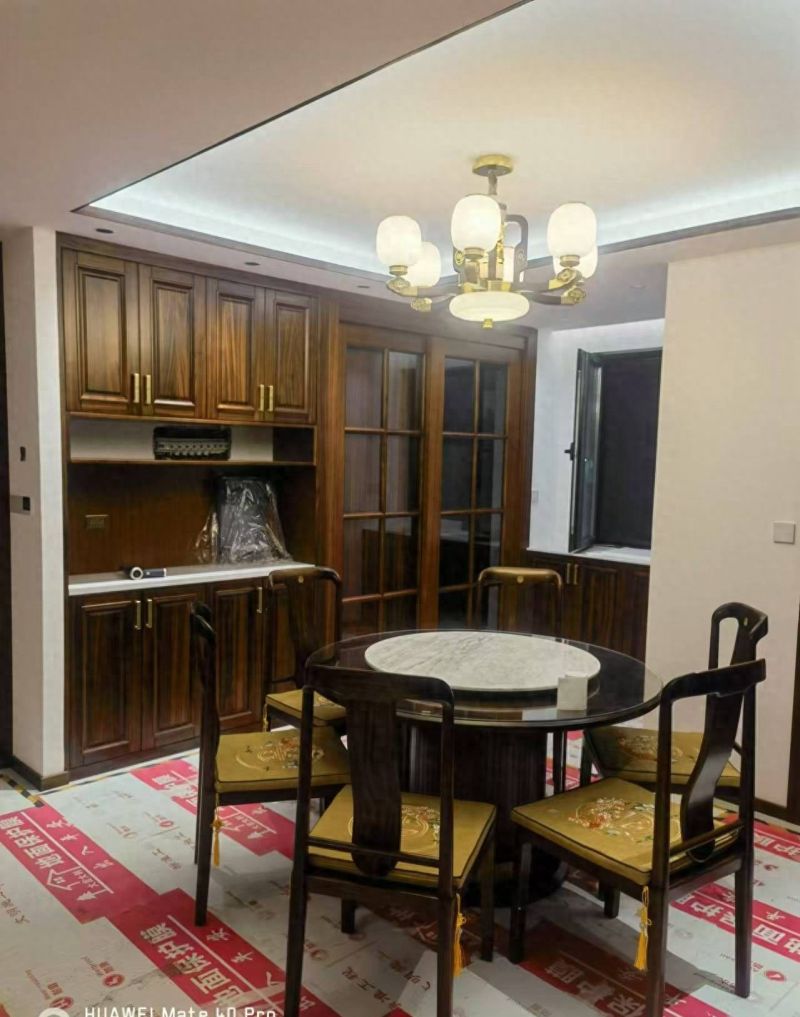 深聊高性价比新中式全屋定制，大平层纯实木如何避坑延期交付