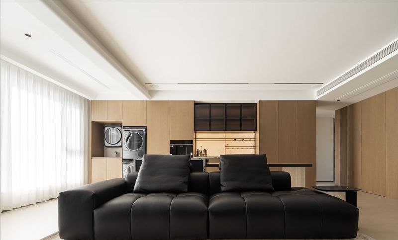 130㎡意式极简实景,去繁就简的质感生活空间 130㎡意式风落地实拍,剥离冗余,质感空间承载高品质生活 - 家居知识