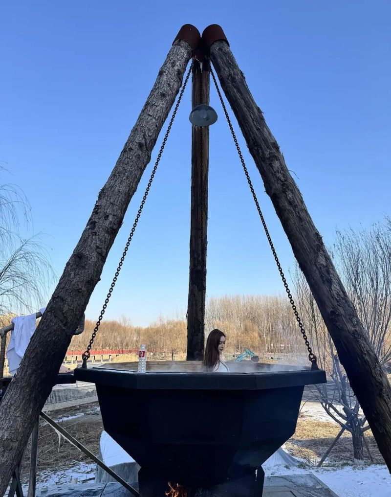 沈阳澡堂爆改好莱坞片场,洗浴文化玩出新高度 html